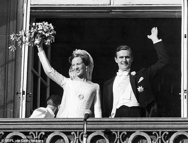 After the ceremony, the couple went to Fredensborg Palace and waved to well-wishers from the balcony