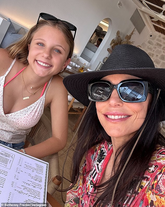 Bethenny also made sure to include a photo of the mother-daughter duo going out to dinner