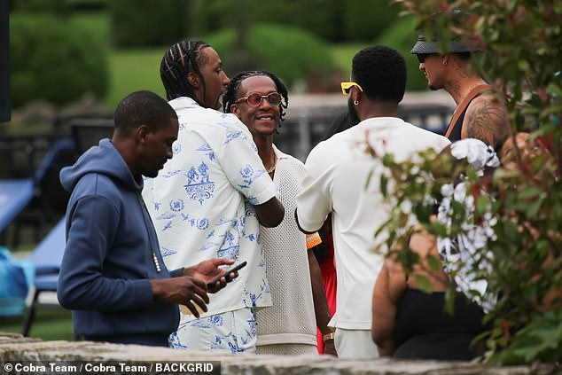 Rondo, Kuzma and ex-Lakers teammates Kentavious Caldwell-Pope and Troy Daniels chat