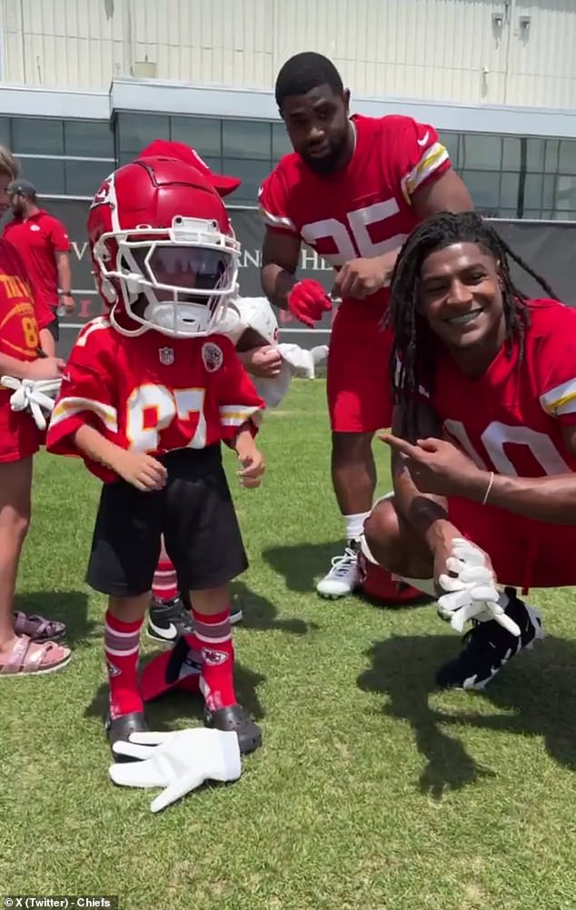 “Mahomes and Pacheco who are on the level of the kids would rather tower over them,” one fan wrote