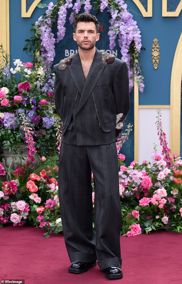 Luke also pulled out all the stops for the event and put on a very fashionable presentation in a black woven co-ord set