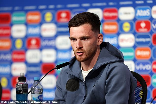 Robertson admits the Scots have let themselves down with the last euros and are prepared to pay