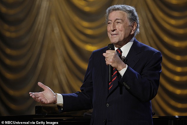 Tony Bennett's Daughters Antonia And Johanna Bennett Sue Brothers Danny ...