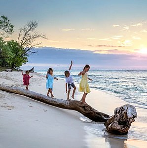 1718358209 198 Save on your dream family vacation Score THOUSANDS of dollars