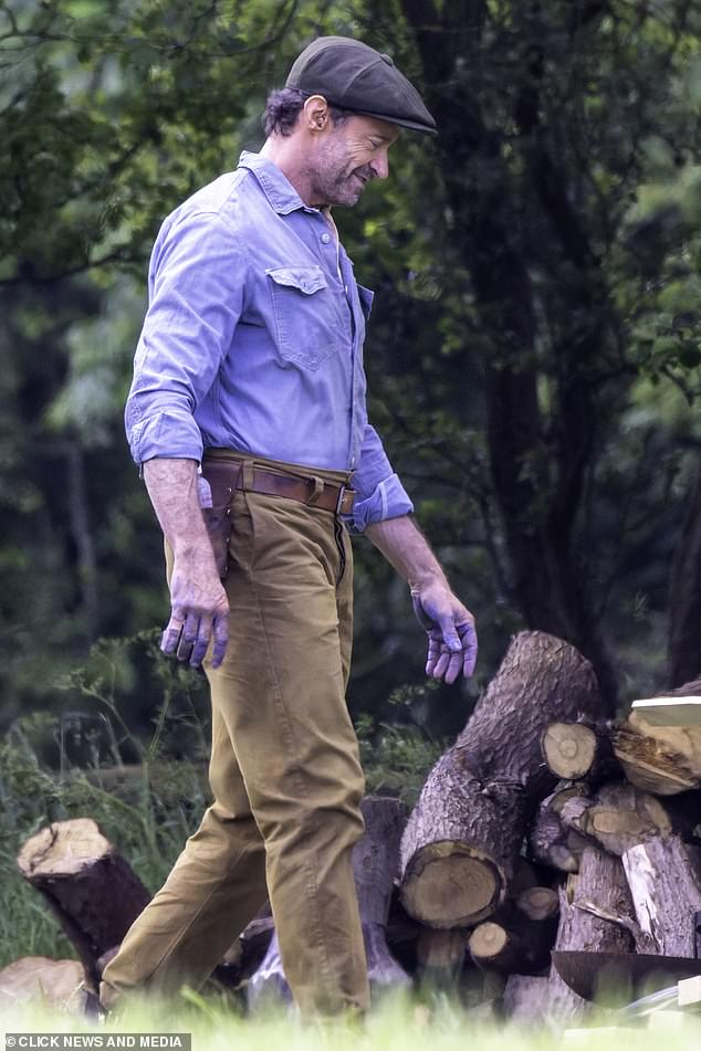 During filming, Hugh wore a blue denim shirt which he wore along with a white top and tan trousers