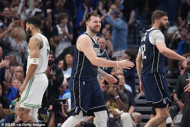 Luka Doncic put on a show, scoring 29 points in the Mavericks' impressive loss in Boston