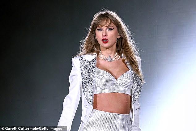 1718444120 289 Liverpool supporters condemn SHOCKING Hillsborough slurs by Taylor Swift fans