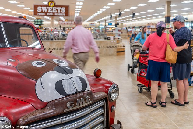 Buc-ee's Store was founded in 1982 by Arch 'Beaver' Aplin III and Don Wasek.  It started as a chain of interstate travel centers and now has more than 40 U.S. locations