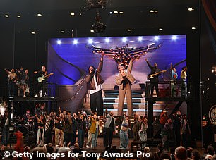 The performance featured dancers performing choreography on stage for the star-studded attendees and guests