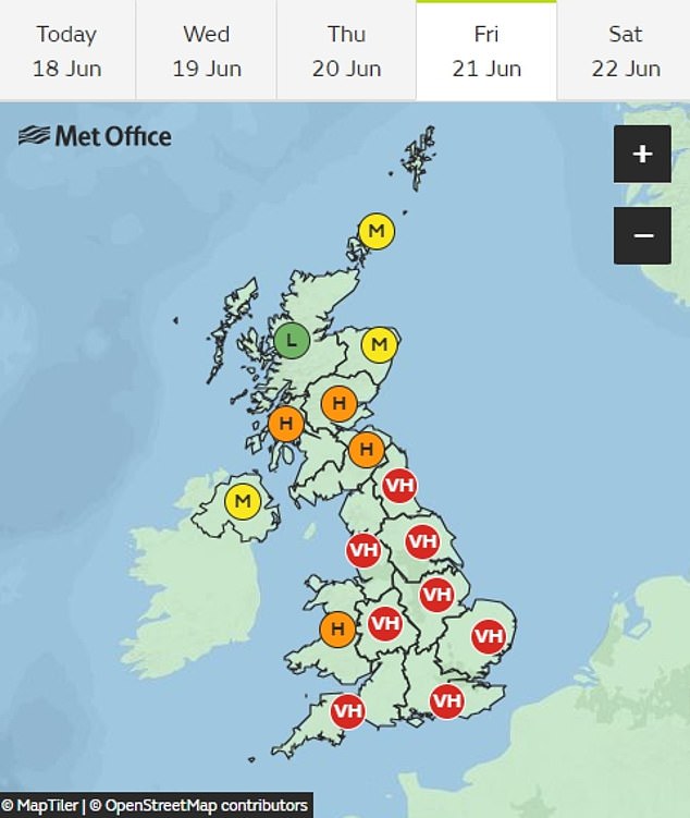 The Met office predicts 'very high' pollen levels will remain over the weekend