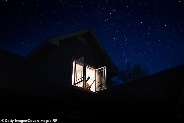 If you open the windows at night, you can create a pleasant breeze in your home