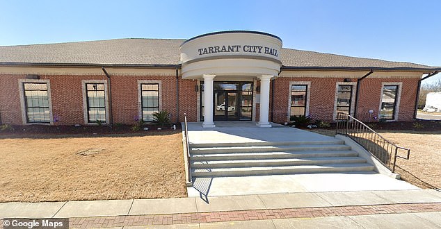 Both men, who refuse to talk to each other, will now have to litigate their issues before the Alabama Supreme Court.  (photo: Tarrant Town Hall)