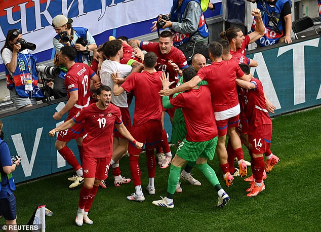 The goal caused ecstatic scenes and left both sides hoping to reach the last sixteen