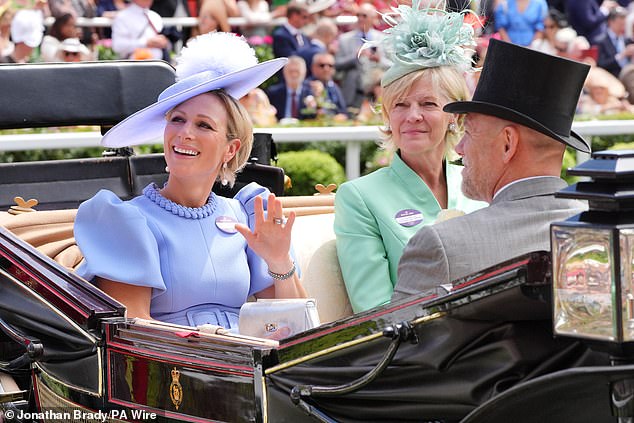 Zara Tindall (left).  The Duchess of Richmond and Gordon centre) and Mike Tindall arrive by carriage