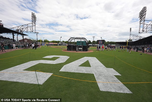 The field was painted with Mays' No.  24 in honor of the legendary baseball player