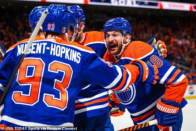 Edmonton Oilers left wing Zach Hyman celebrates his goal with teammates during Game 6