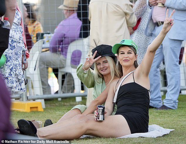 1719064895 140 Punters let their hair down for a day of racing