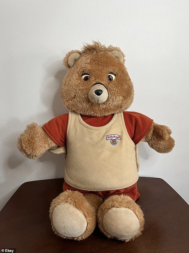 Wonderworlds Teddy Ruxpin