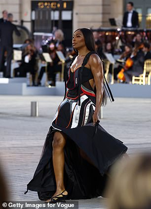 Venus wore a custom Marine Serre look made from a repurposed tennis bag with a high leg slit