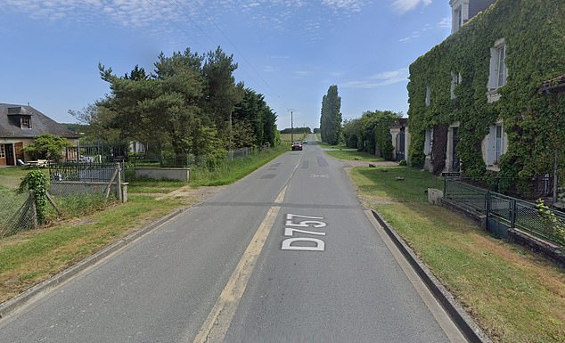 The accident took place on this stretch of road, a few meters away from an intersection next to a house called 'La Folie'.