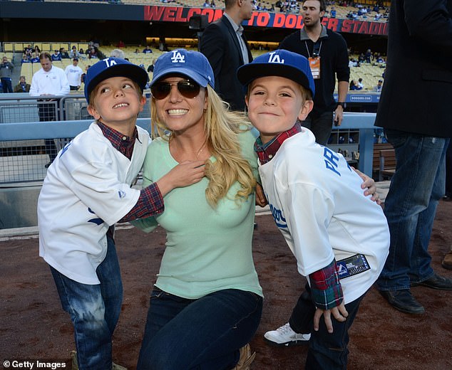 1719258814 251 Britney Spears has FINALLY reconciled with her sons Sean 18