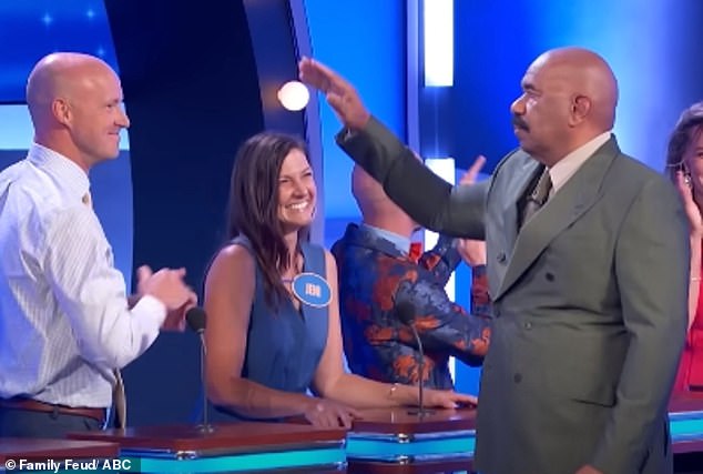 Host Steve even approached Jeni's husband Lance to give him a high five