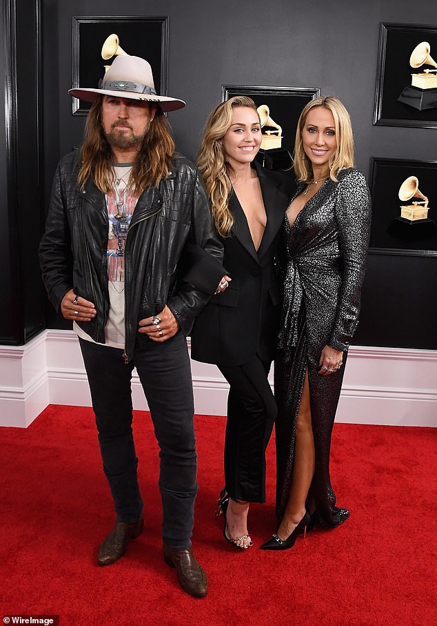Billy, Miley Cyrus and Tish Cyrus attend the 61st Annual GRAMMY Awards at Staples Center in 2019
