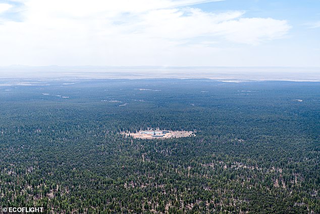 The mine is located on 17 hectares of land and has distributed 66 million liters of contaminated water since 2016