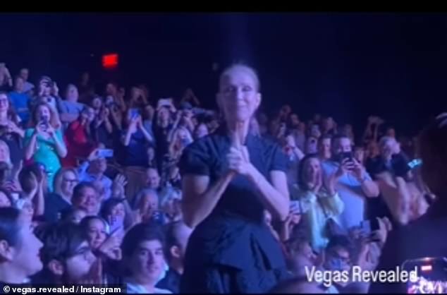 She wasted little time in standing up and giving the musician a standing ovation, along with a group of other audience members.