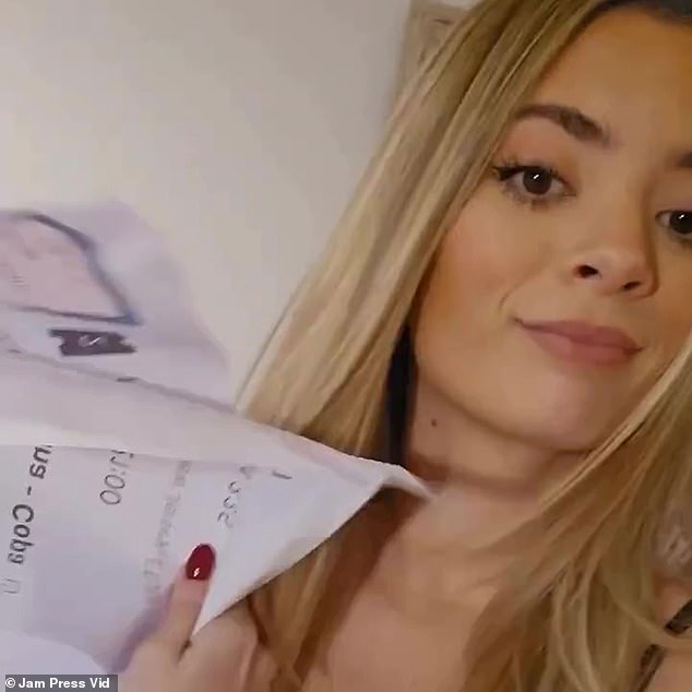 Fassino also showed the Copa America tickets that her boyfriend can no longer use