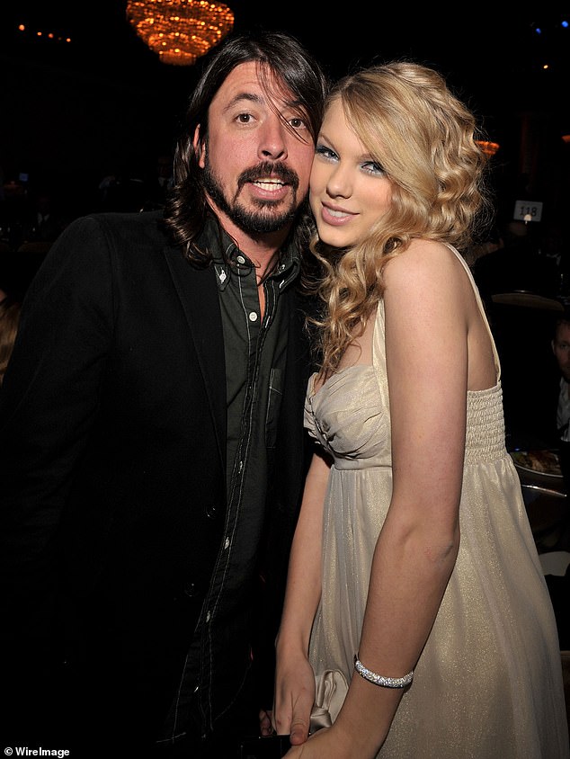 Grohl and Swift at the 2008 Clive Davis Pre-GRAMMY Party in Los Angeles in 2008