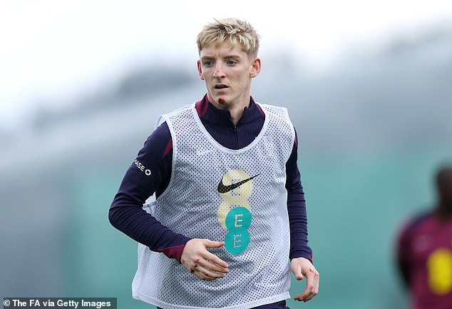 Gordon trained with his England teammates shortly before Friday's press conference