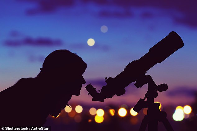 Stargazers can see Saturn, Mars and Jupiter with the naked eye and although Uranus and Neptune are not part of the alignment they will still be visible in the sky, but viewers will likely need high-power binoculars or a telescope to see to see them.