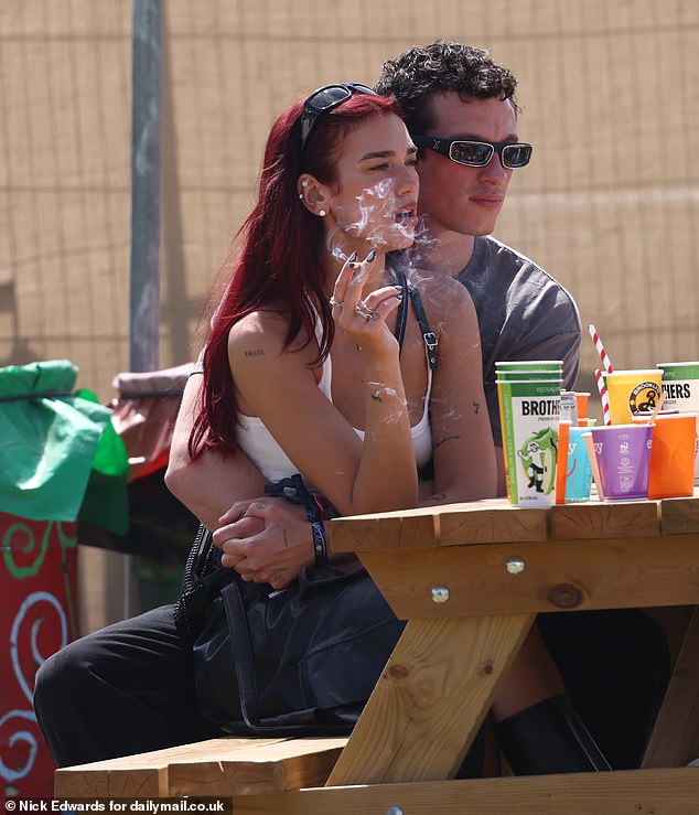 Proving their six-month relationship is stronger than ever, the loved-up couple looked more than in love as they chilled out on day four of the festival