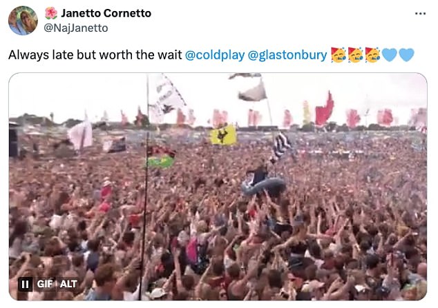 1719696096 612 Coldplay leave Glastonbury fans FUMING when they start their set