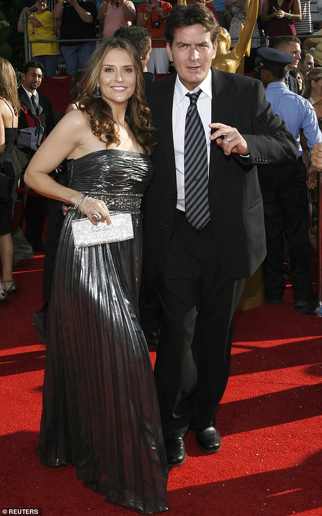 Later in 2006, Mueller was introduced to Charlie Sheen, whom she became engaged to the following year and eventually married in 2008; Mueller and Sheen pictured at the 2008 Emmys