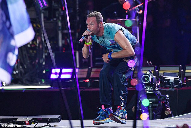 Chris Martin has been accused of 'blagging' and miming as Glastonbury acts suffer sound problems across the board