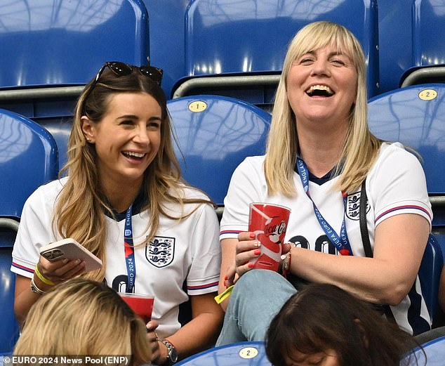 Jarrod Bowen's girlfriend Dani Dyer shared a drink and a joke with Bowen's mother as they took their seats