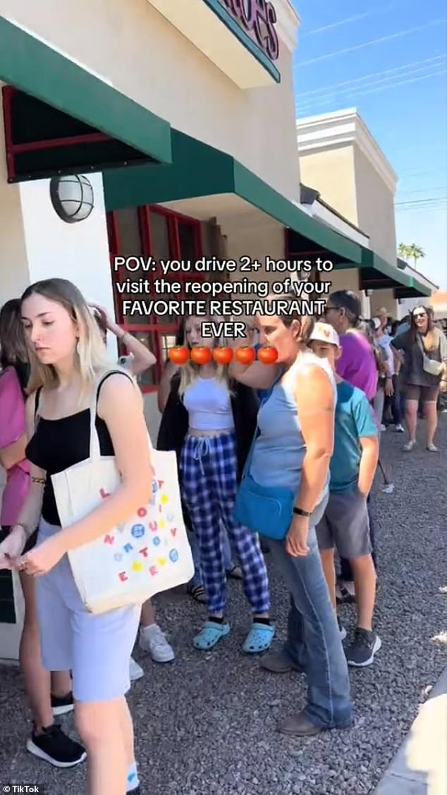 Food fans lined up as Sweet Tomatoes reopened in Tucson, Arizona, for the first time since filing for bankruptcy during the pandemic