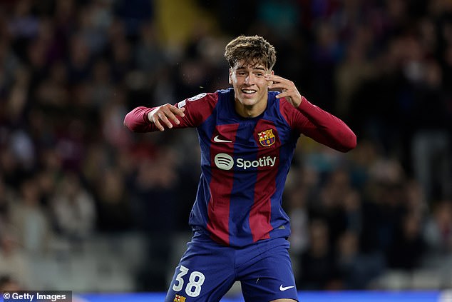 Chelsea are closing in on the signing of Barcelona youngster Marc Guiu, according to reports