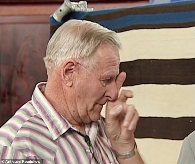 Elderly man breaks down in tears on Antiques Roadshow after