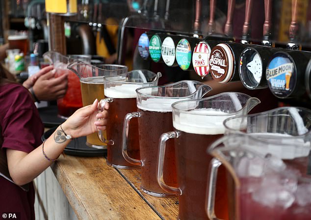 The high-tech VELTINS Arena will be able to supply fans of England and Serbia with more than 50,000 liters of beer