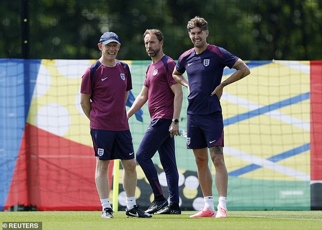 Gareth Southgate handed major boost as all 26 England players