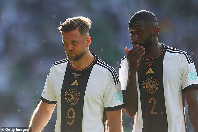 German stars Niclas Fullkrug (L) and Antonio Rudiger (R) had an argument during training