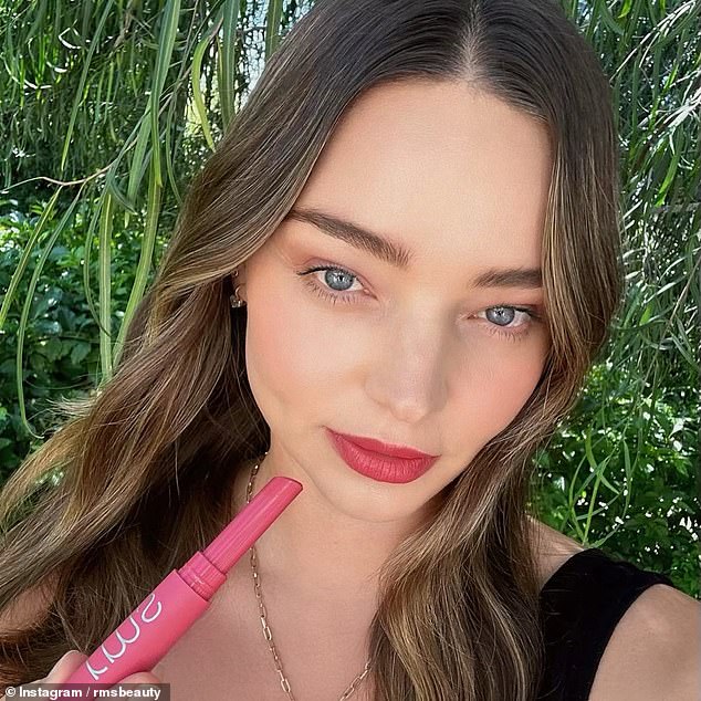 Miranda Kerr is a long-time friend of RMS founder Rose-Marie Swift and swears by her products for all-day glamor