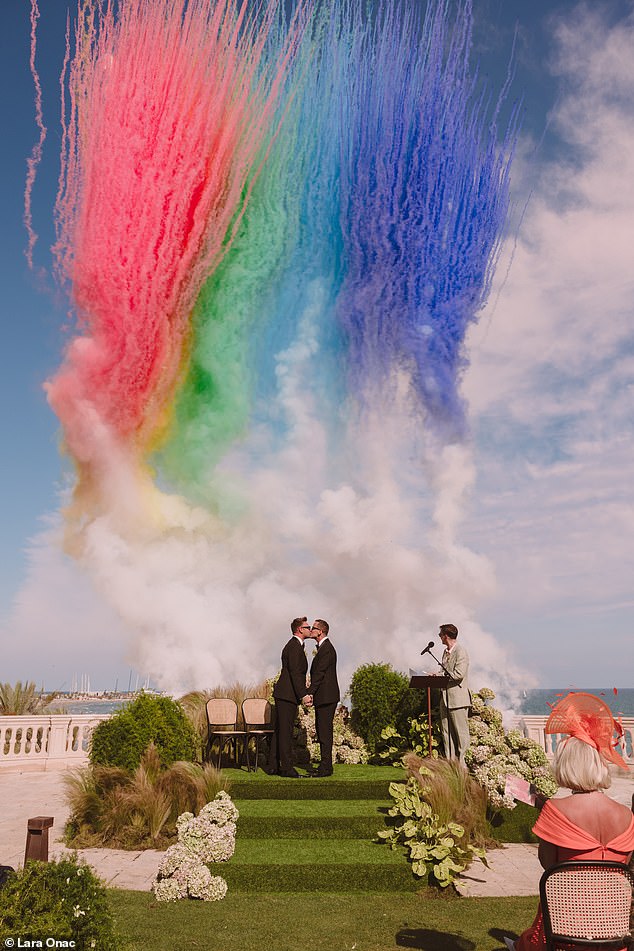 The ceremony looked incredible and Scott's former co-host Chris Stark (right) took on the duties of the Master of Ceremony