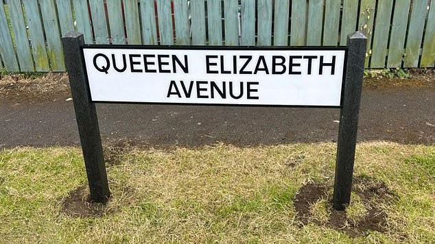 The incorrect North Lincolnshire Council street sign had an extra 'e' in Queen