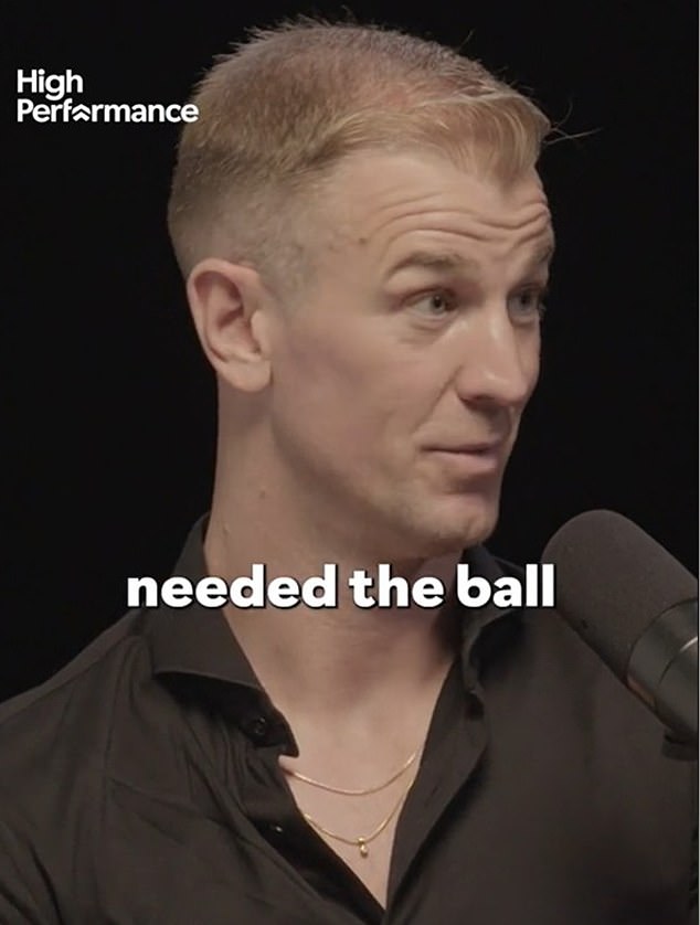 Hart had become frustrated because the ballboys and ballgirls were taking too long to return the ball