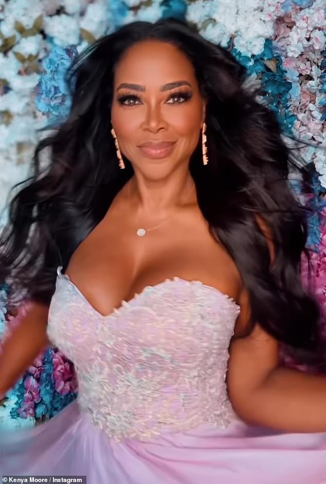 Kenya Moore gets the boot from Real Housewives of Atlanta