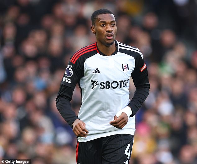 Man United make late hijack attempt for Chelsea bound Tosin Adarabioyo